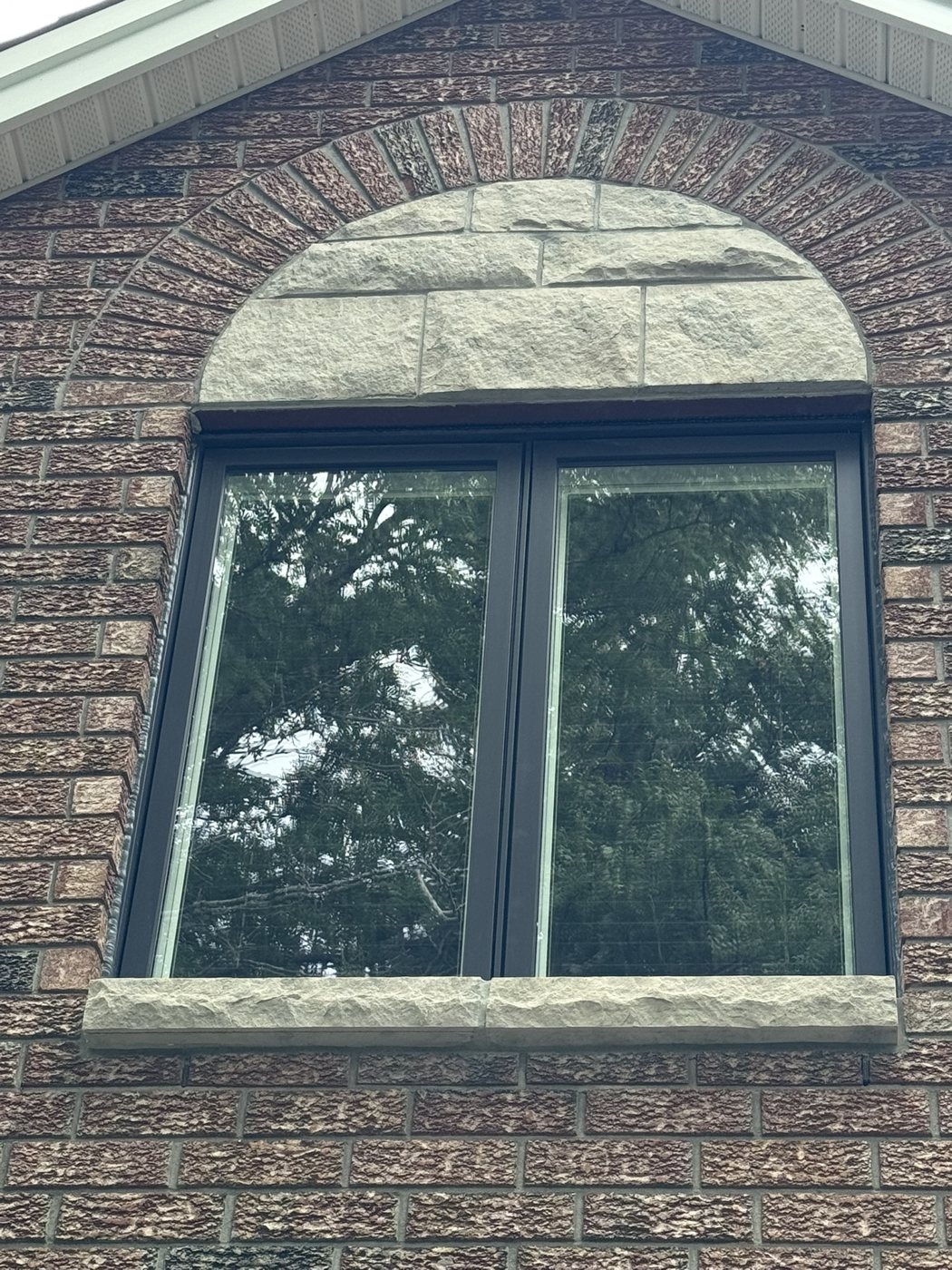 Stone window sill and arch, Ottawa